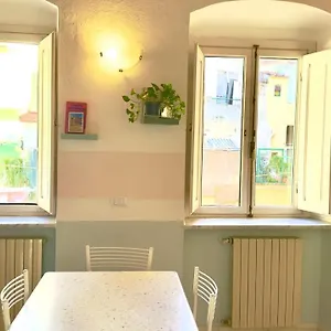 Tra Mare E Città Livorno